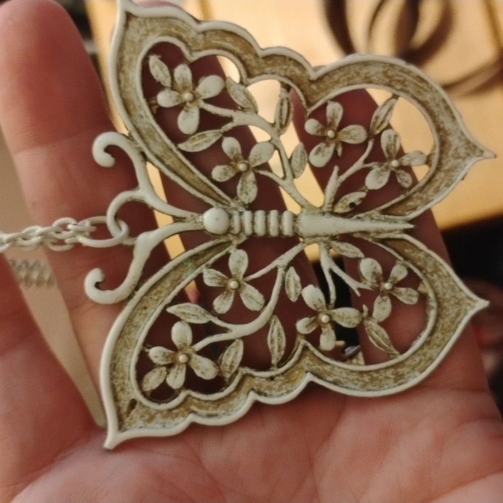 Vintage butterfly necklace white and gold tone